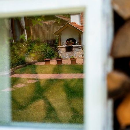 ホテル Fruktarium Vendeghaz Trizs エクステリア 写真
